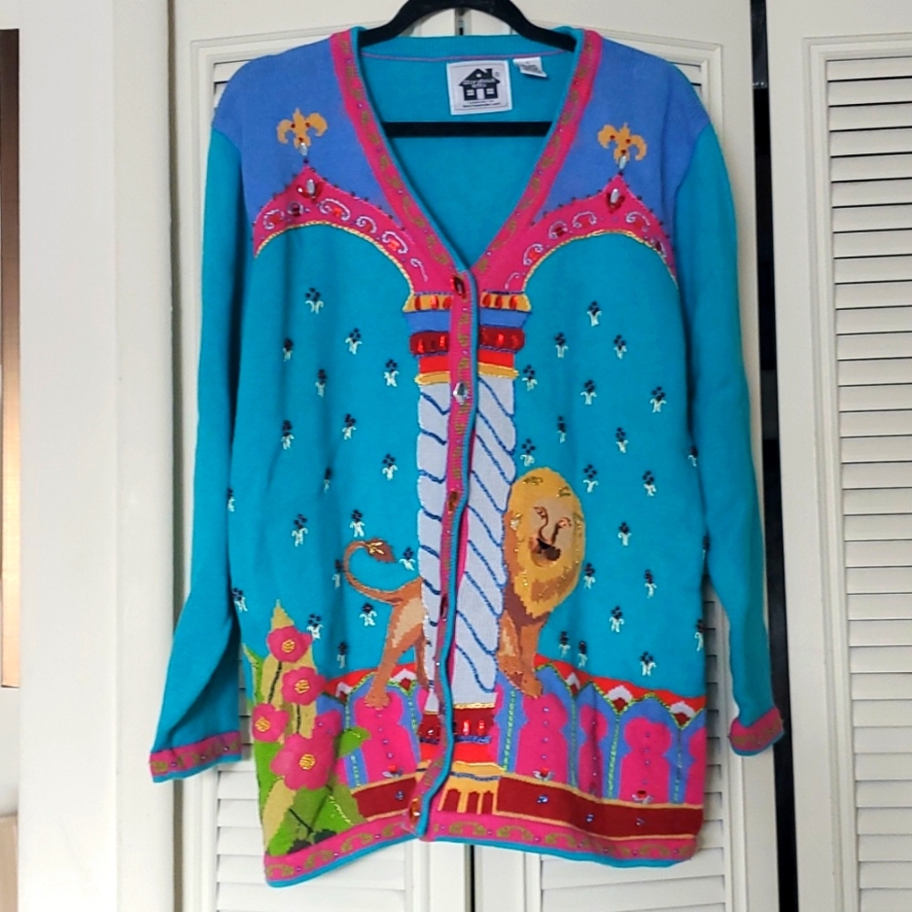 Like new! Vintage Storybook Knits palace lion sweater
